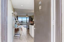 Amelia by the Sea 335