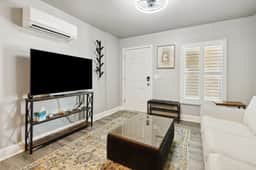 C6 Beach 5 Villas