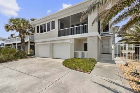 855 S Fletcher - Image 1