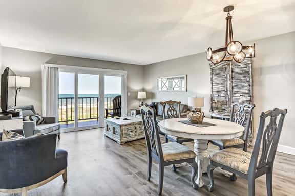 Ketch Courtyard 302 - Image 1