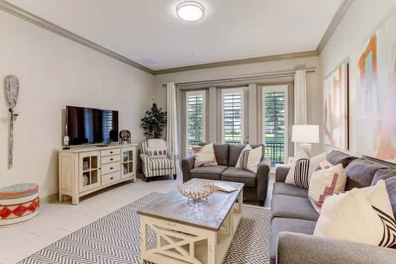 Summerwoods 1504 - Image 1