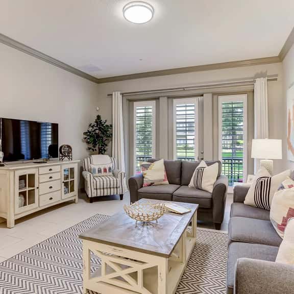 Summerwoods 1504 - Image 1