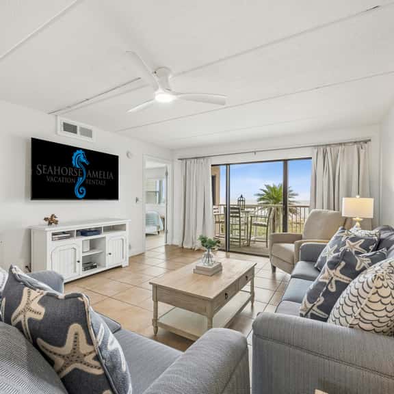 Amelia by the Sea 335 - Image 1
