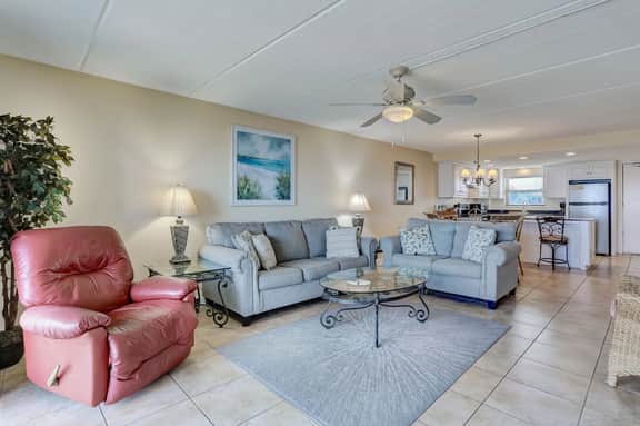 Amelia by the Sea 335