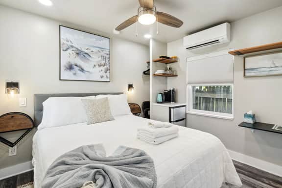 B3 Beach 5 Villas