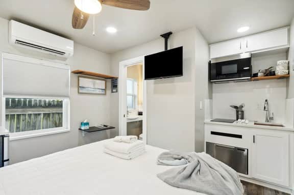 B3 Beach 5 Villas
