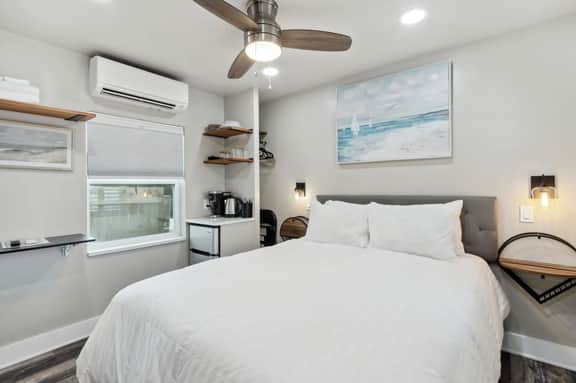 B4 Beach 5 Villas