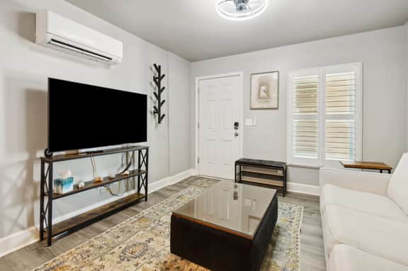 C6 Beach 5 Villas