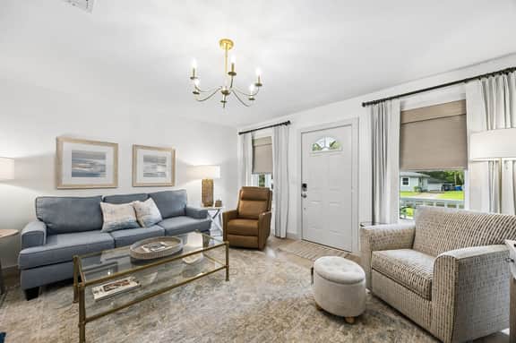 Coastal Breeze Cottage - Image 3