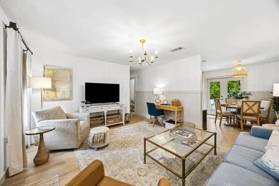 Coastal Breeze Cottage - Image 5